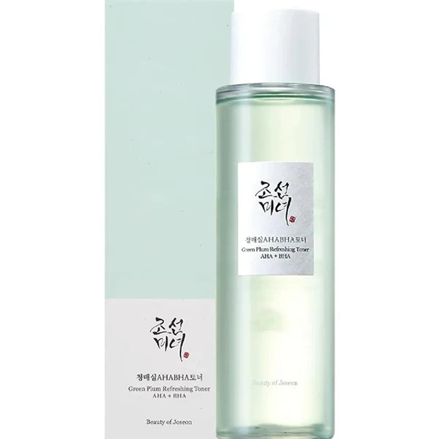 Green plum refreshing toner aha + bha