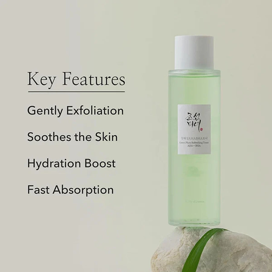 Green plum refreshing toner aha + bha